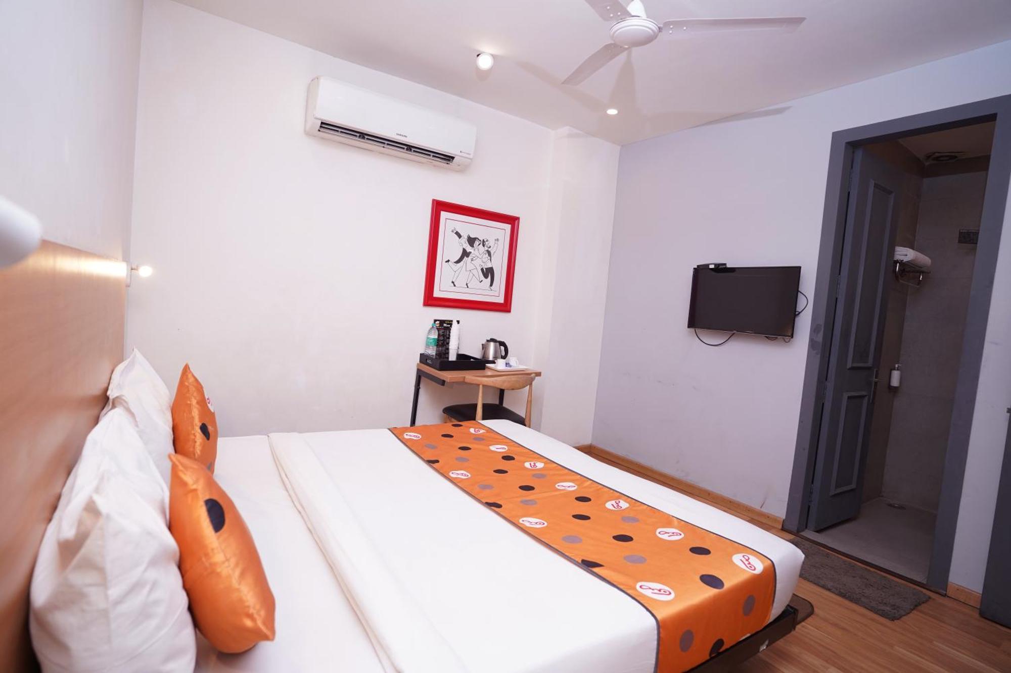 Hotel Mira Residency- Outer Ring Road, Paschim Vihar デリー エクステリア 写真
