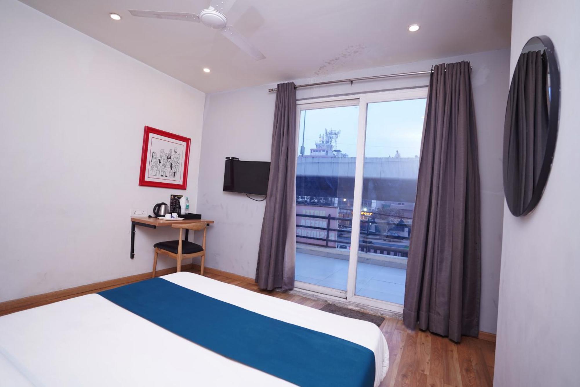 Hotel Mira Residency- Outer Ring Road, Paschim Vihar デリー エクステリア 写真