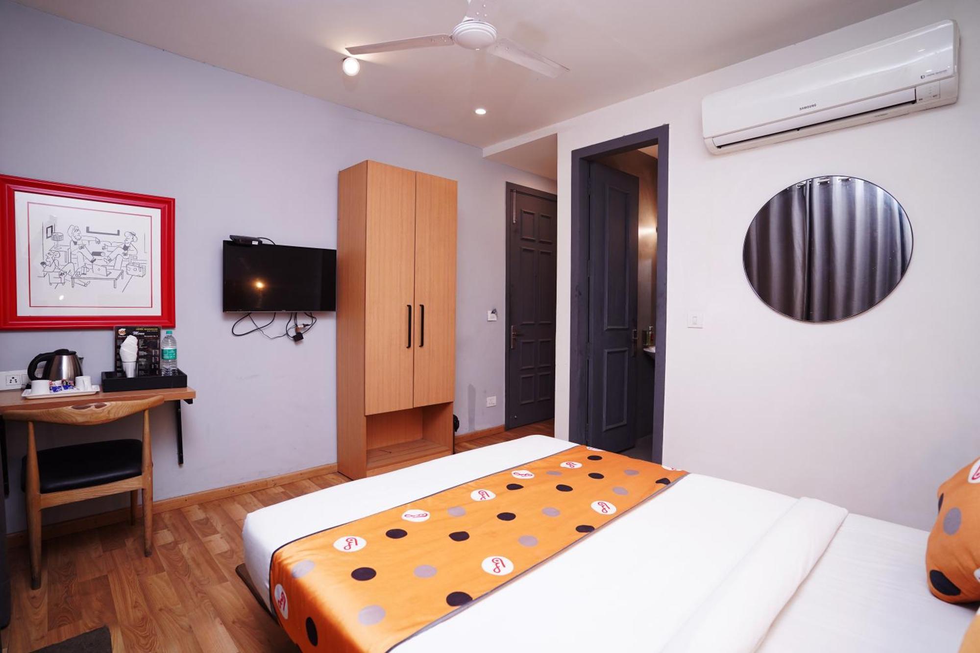 Hotel Mira Residency- Outer Ring Road, Paschim Vihar デリー エクステリア 写真
