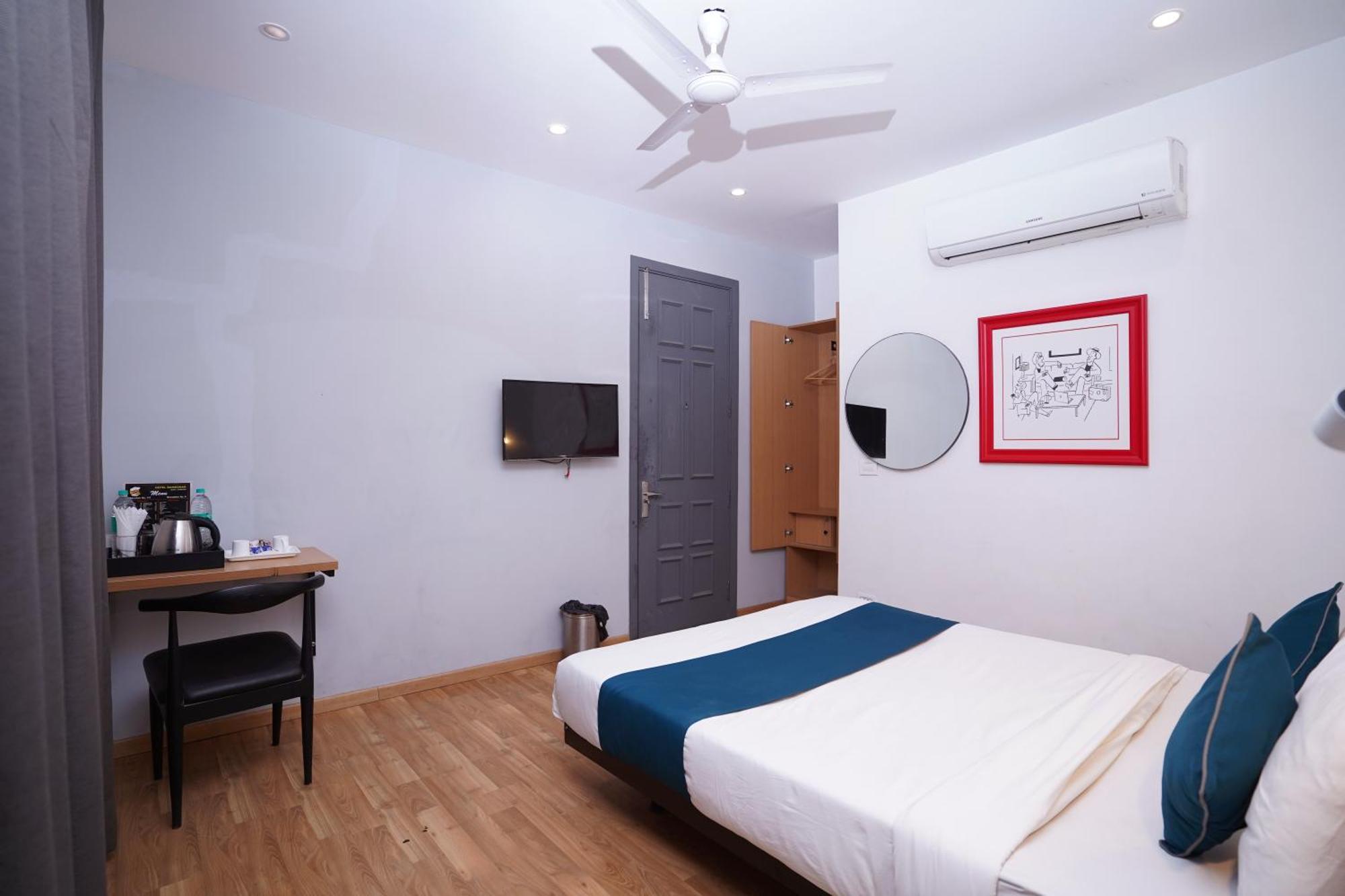 Hotel Mira Residency- Outer Ring Road, Paschim Vihar デリー エクステリア 写真